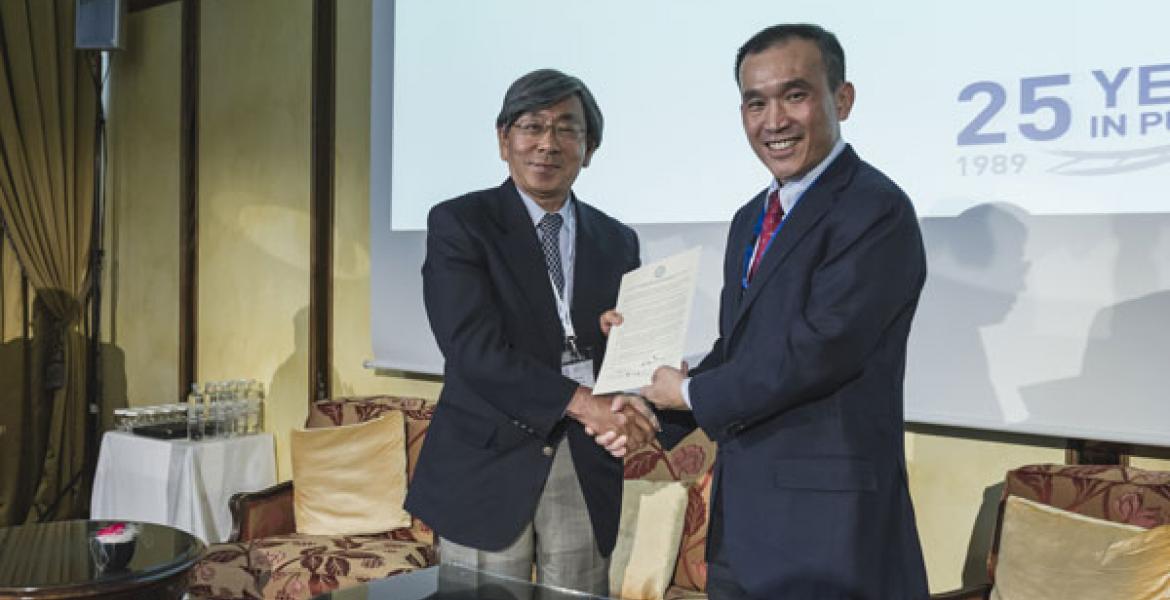 Signing MOU Singapore